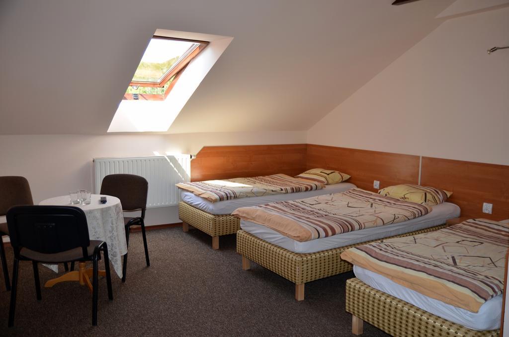 Lesny Zakatek Bed & Breakfast Smardzewice Exterior photo